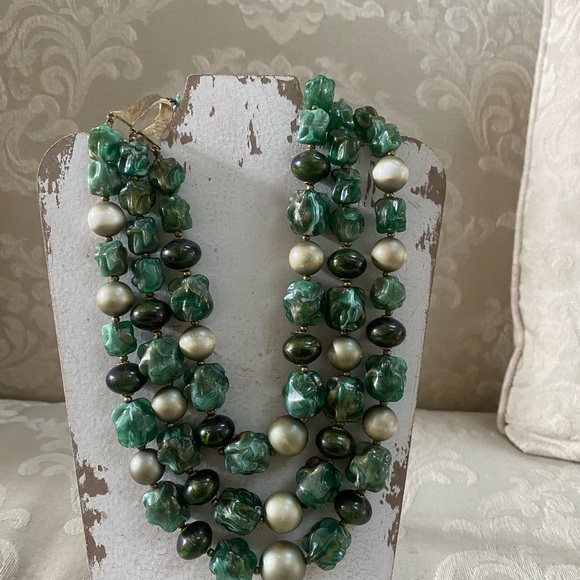 Vintage Three Strand Necklace - Picture 7 of 8